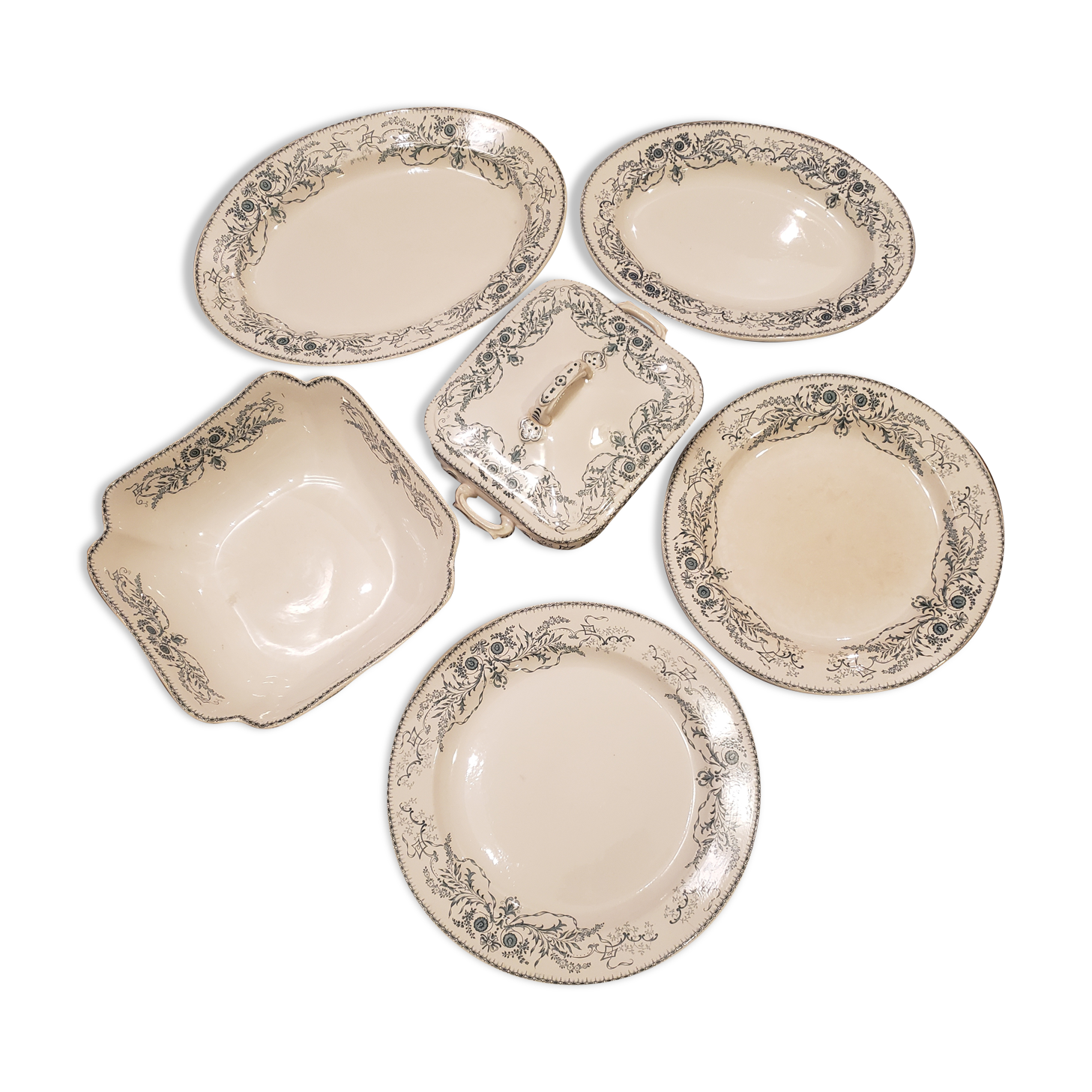 Set of 6 dishes RUBIS Boch brothers