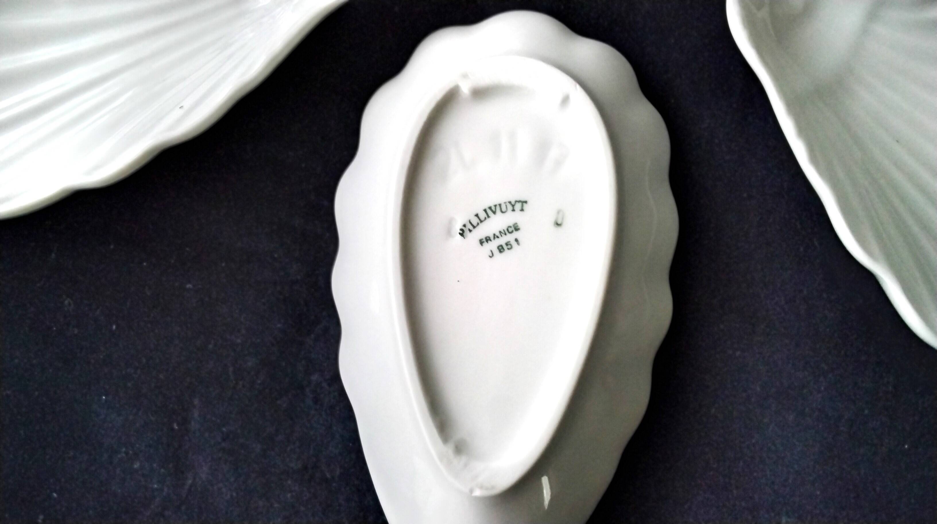 6 Pillivuyt white porcelain avocado bowls