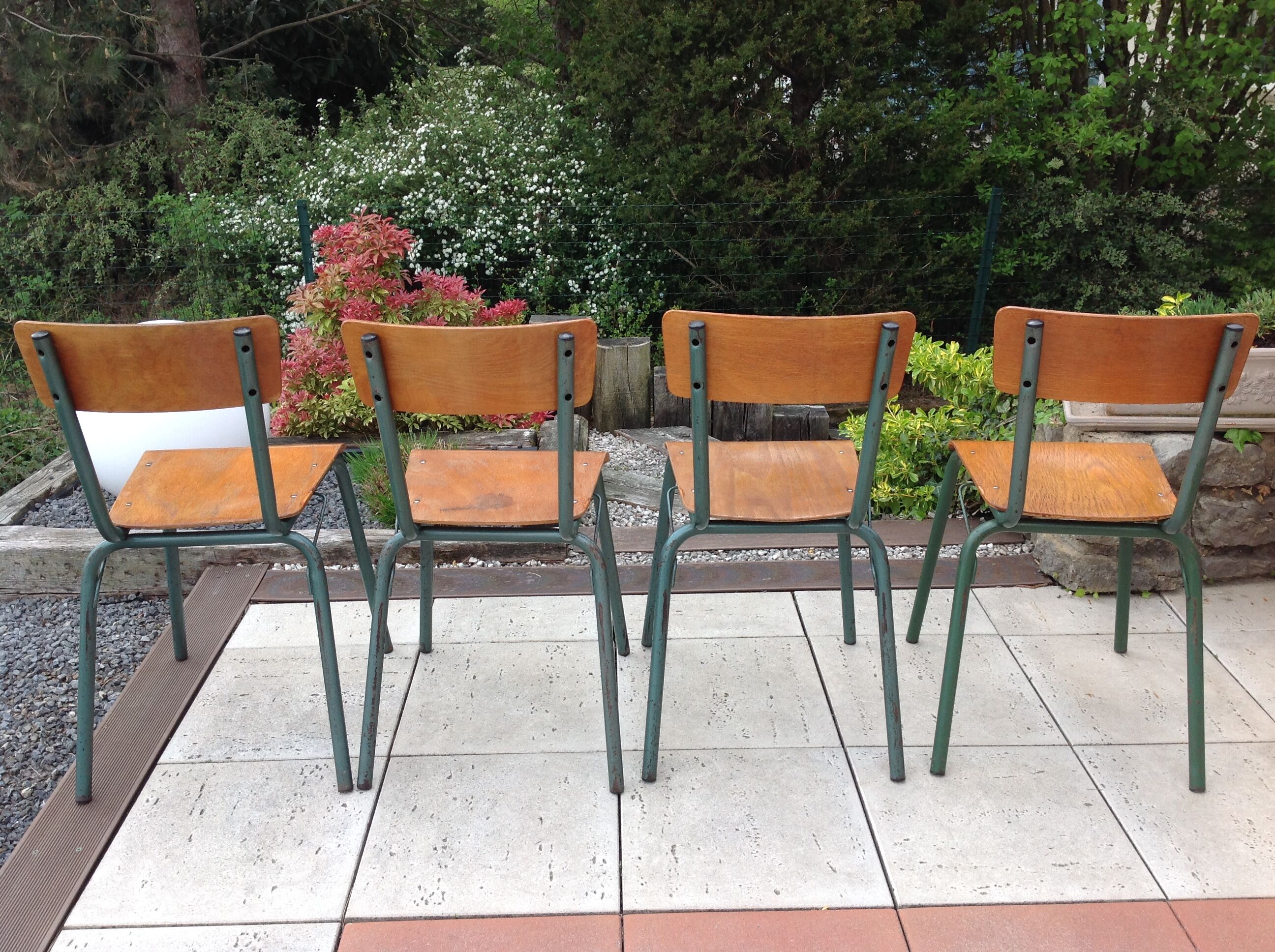 Suite of four school chairs 50/60 years