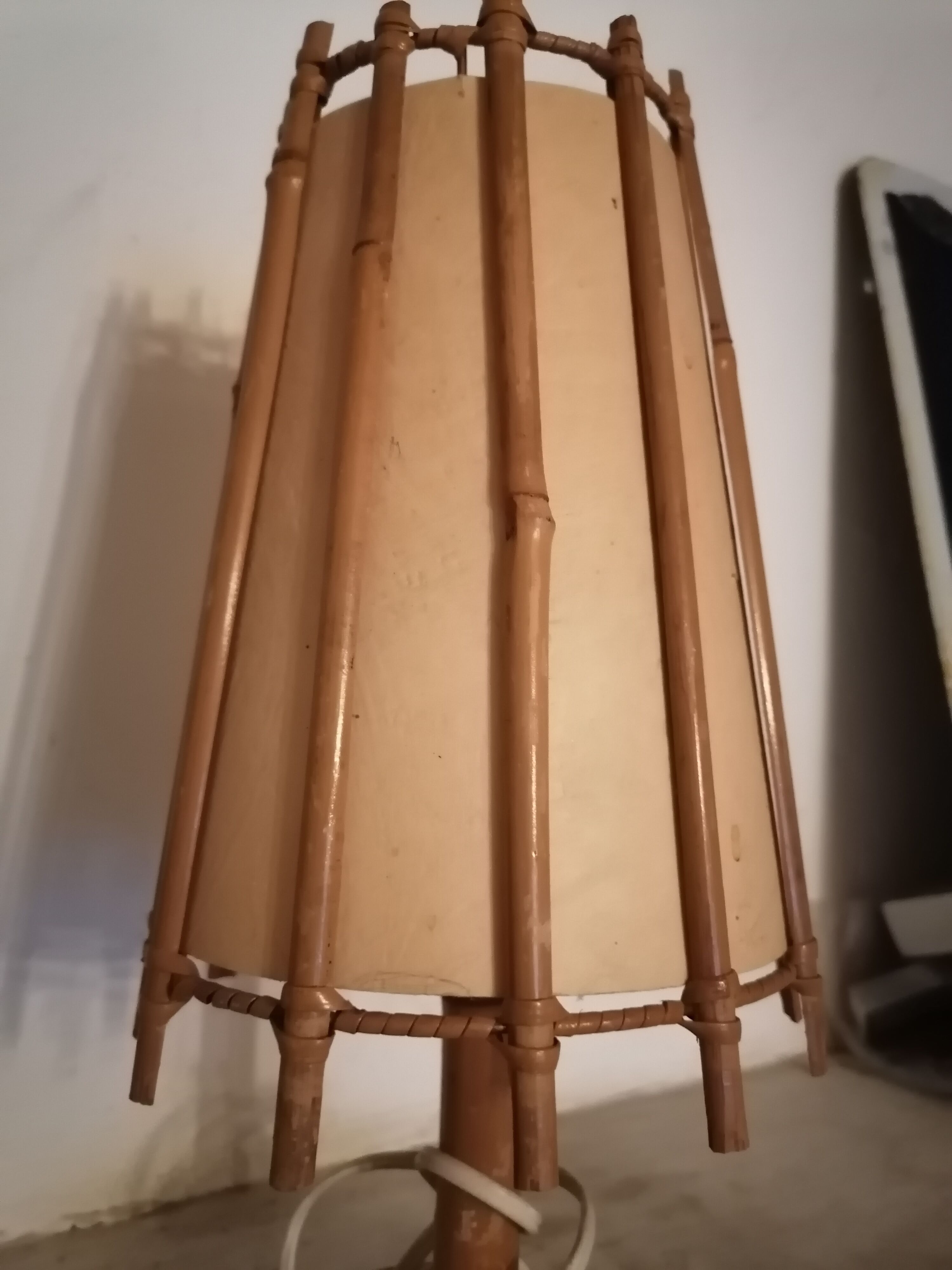 Bedside lamp wicker rattan 1960 1970