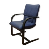 Armchair designer Mario Bellini