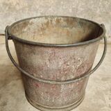 Old bucket fire bucket waste bucket