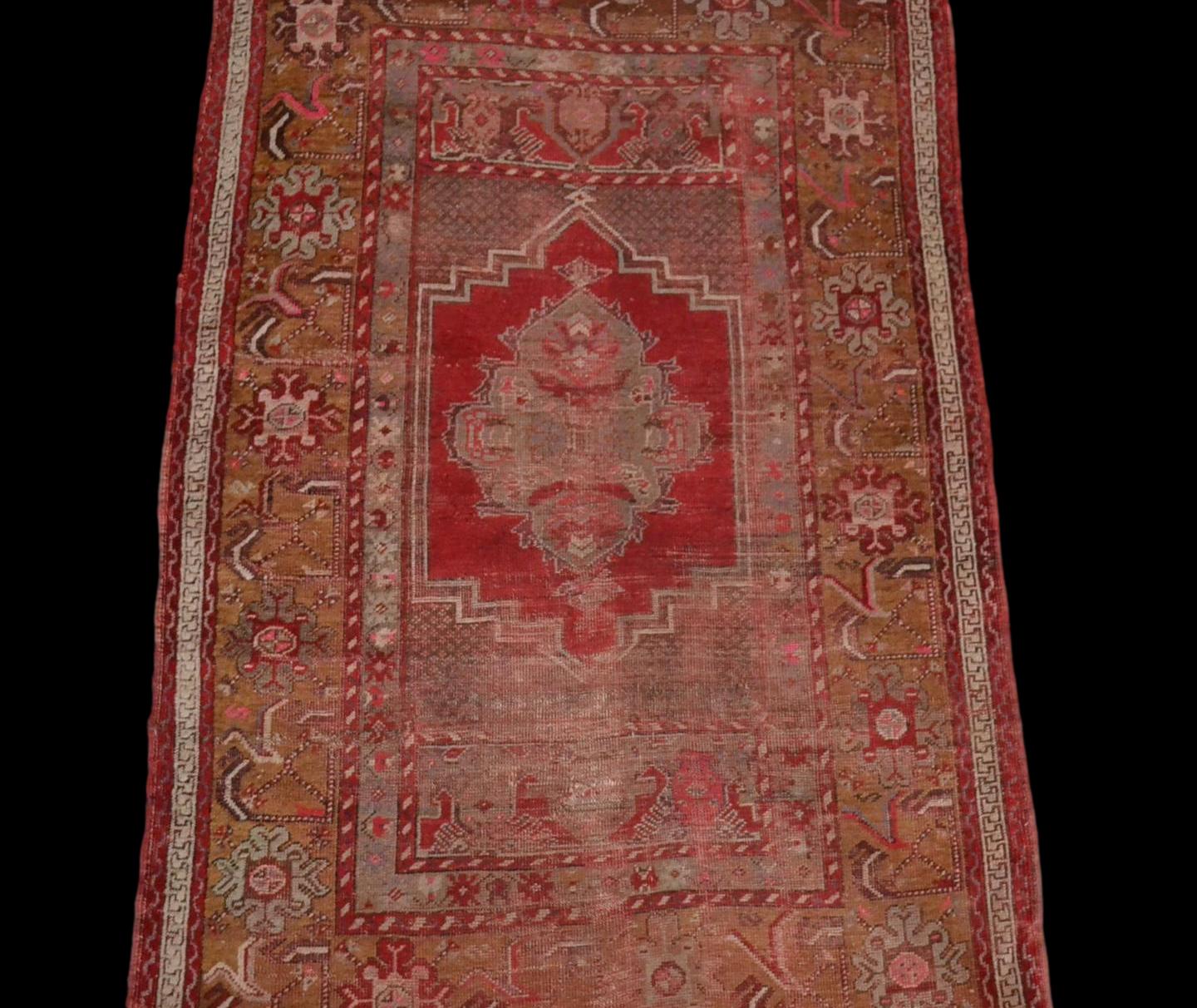 Carpet Kiz Bergama Ancient, Anatolia,105 cm x 162 cm, Wool on Wool, Late 19th, Early 20th