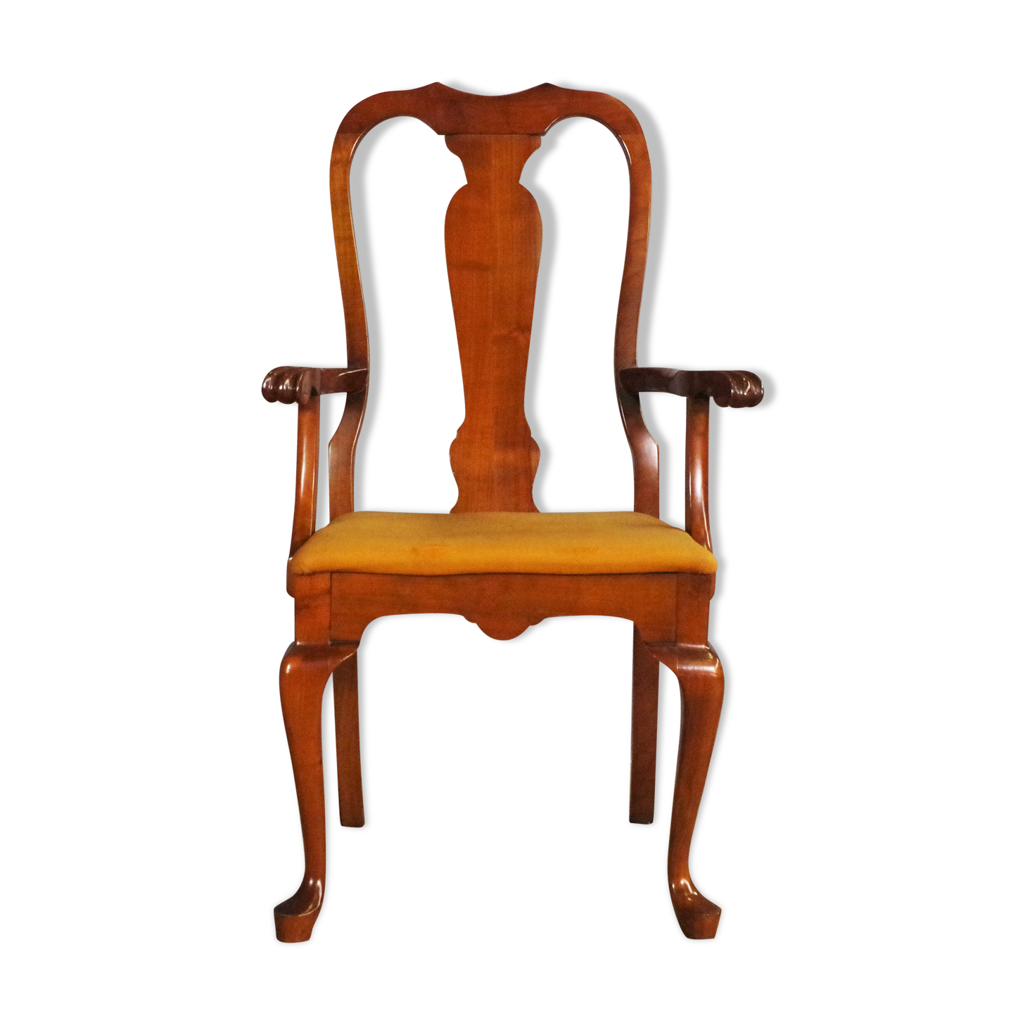 Antique Queen Anne armchair in mahogany and leather