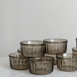 10 ramequins en verre fumé