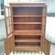 Buffet vaisselier en noyer
