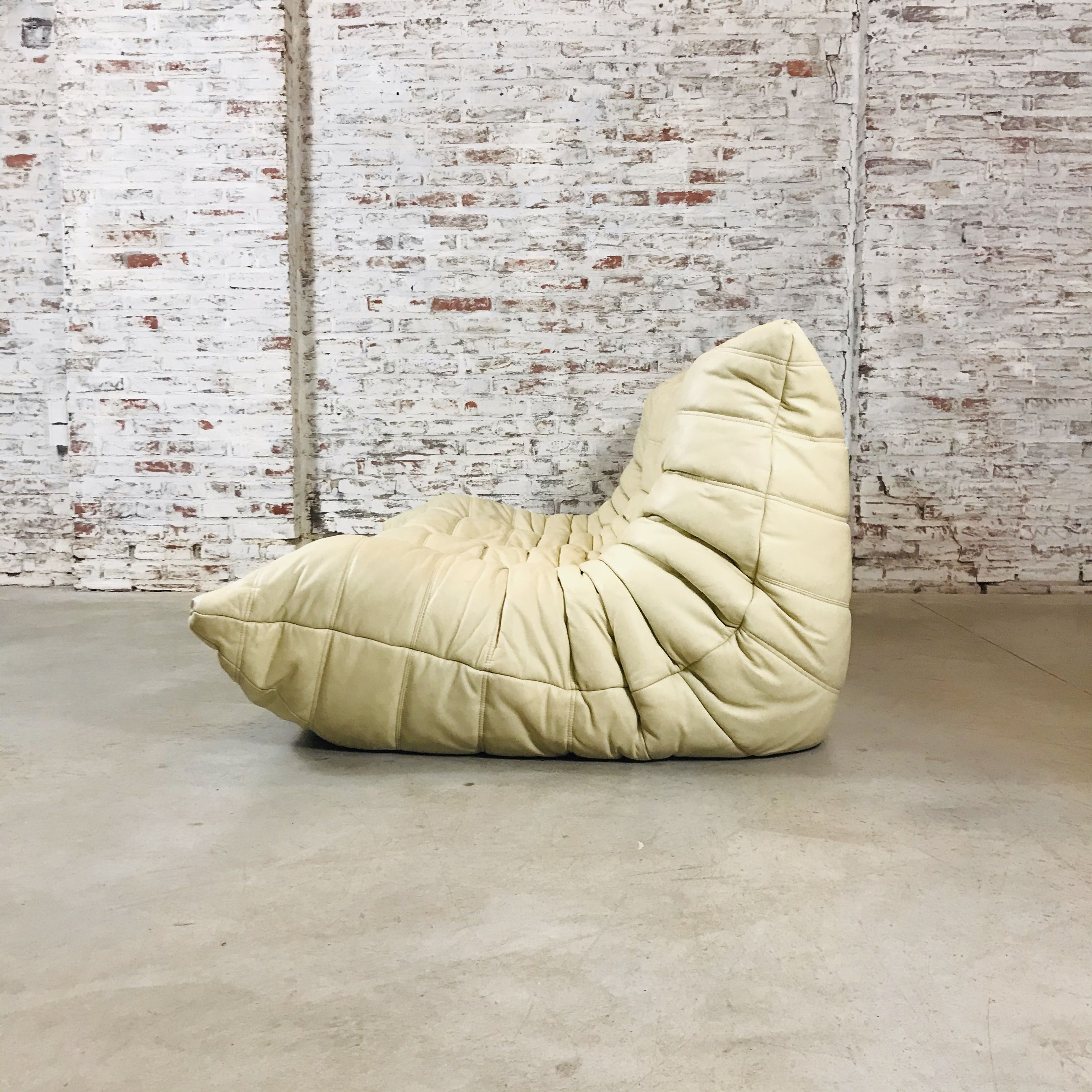 Togo sofa in beige leather by Michel Ducaroy for Ligne Roset, 1986