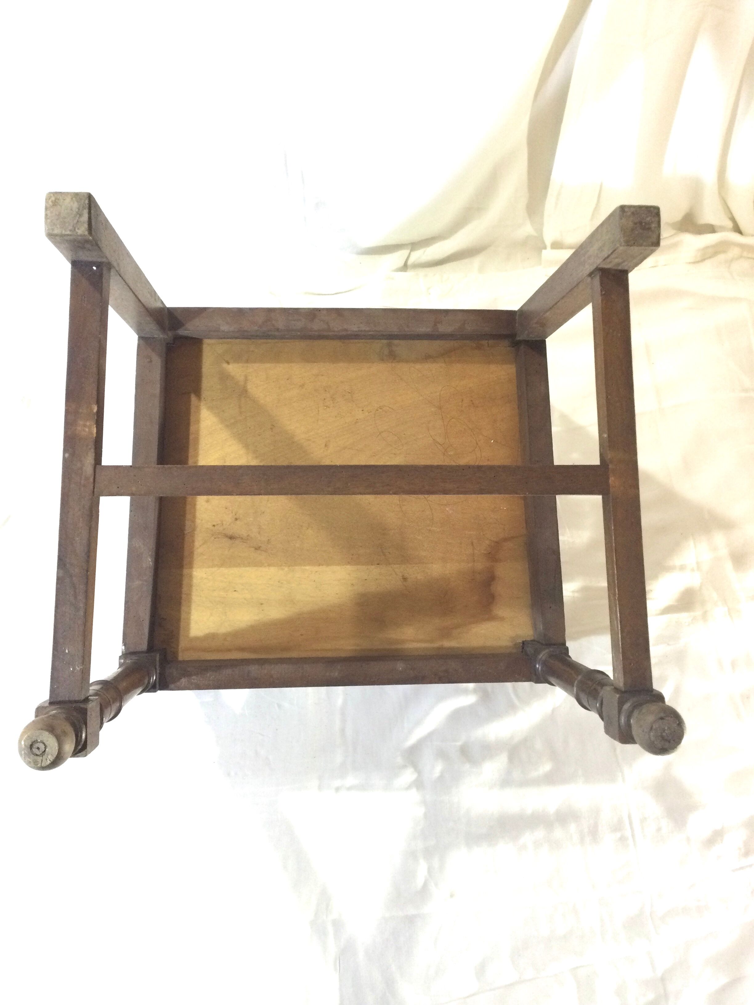 Armchair Henri II wood and leather