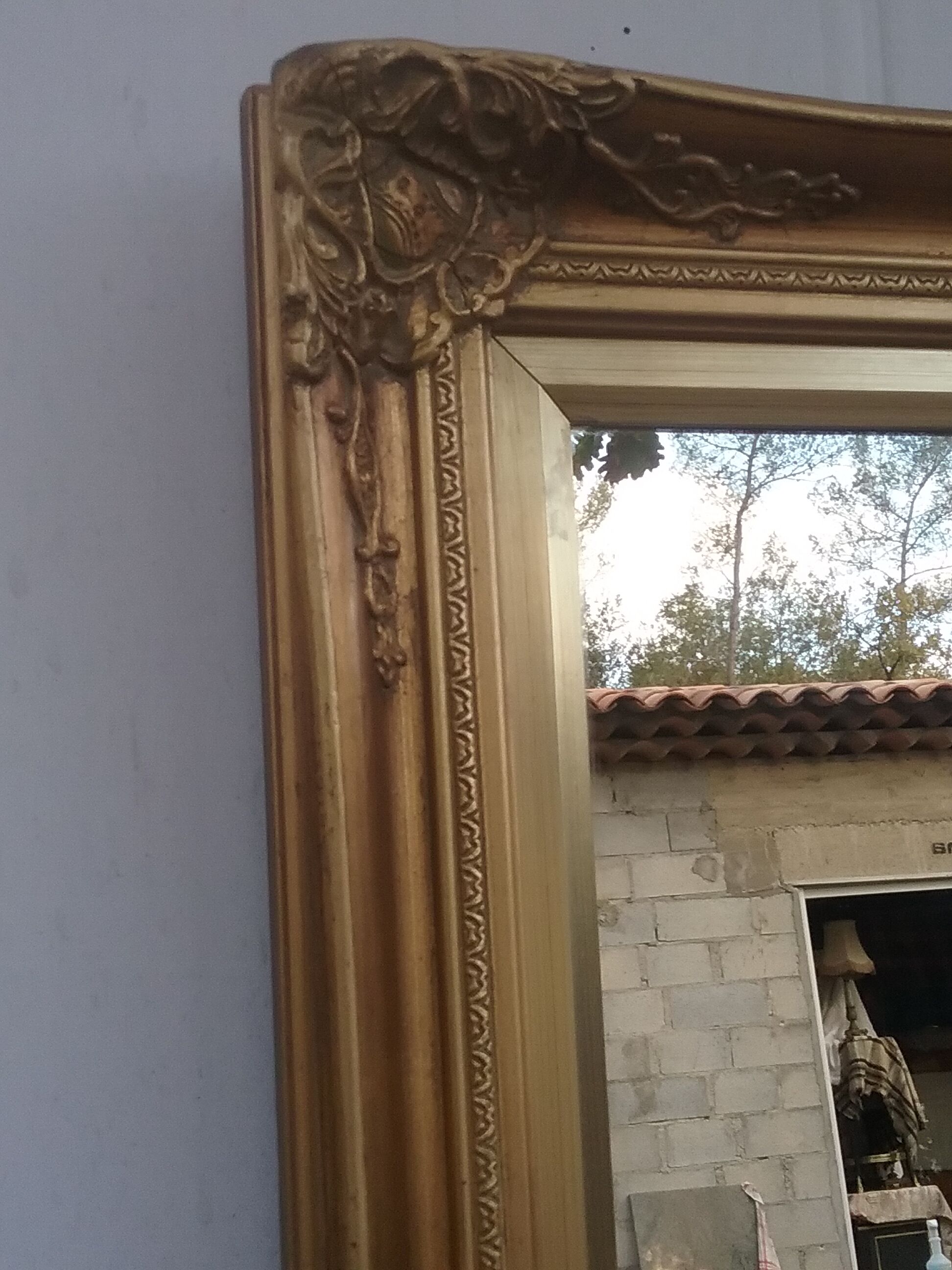 Golden mirror