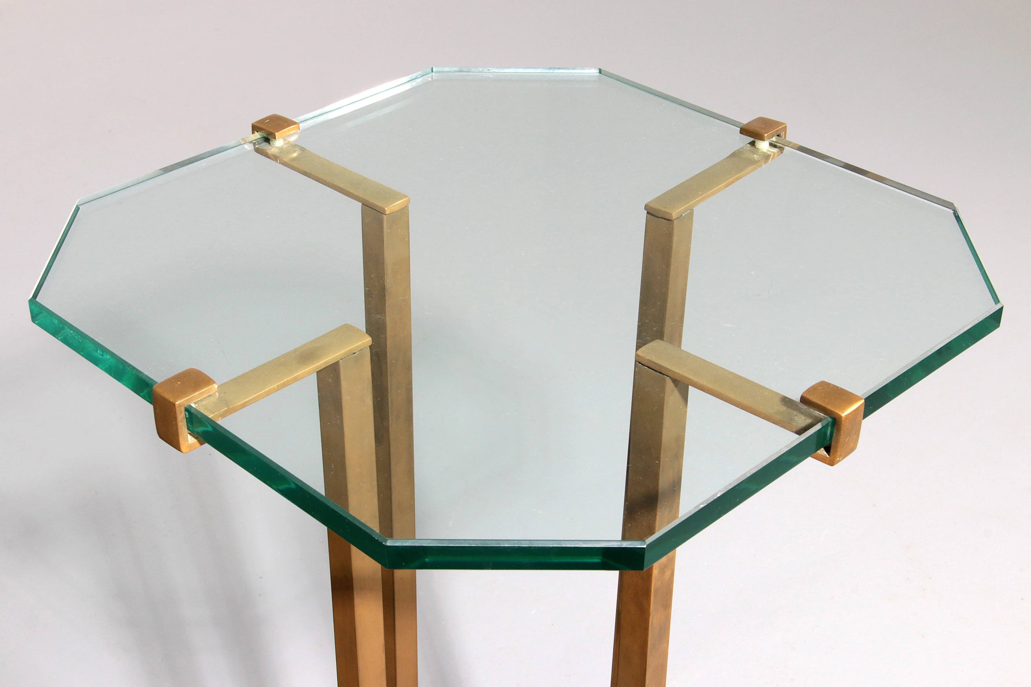 Rare Peter Ghyczy T18 console tables, 1970s design (73 cm high.)