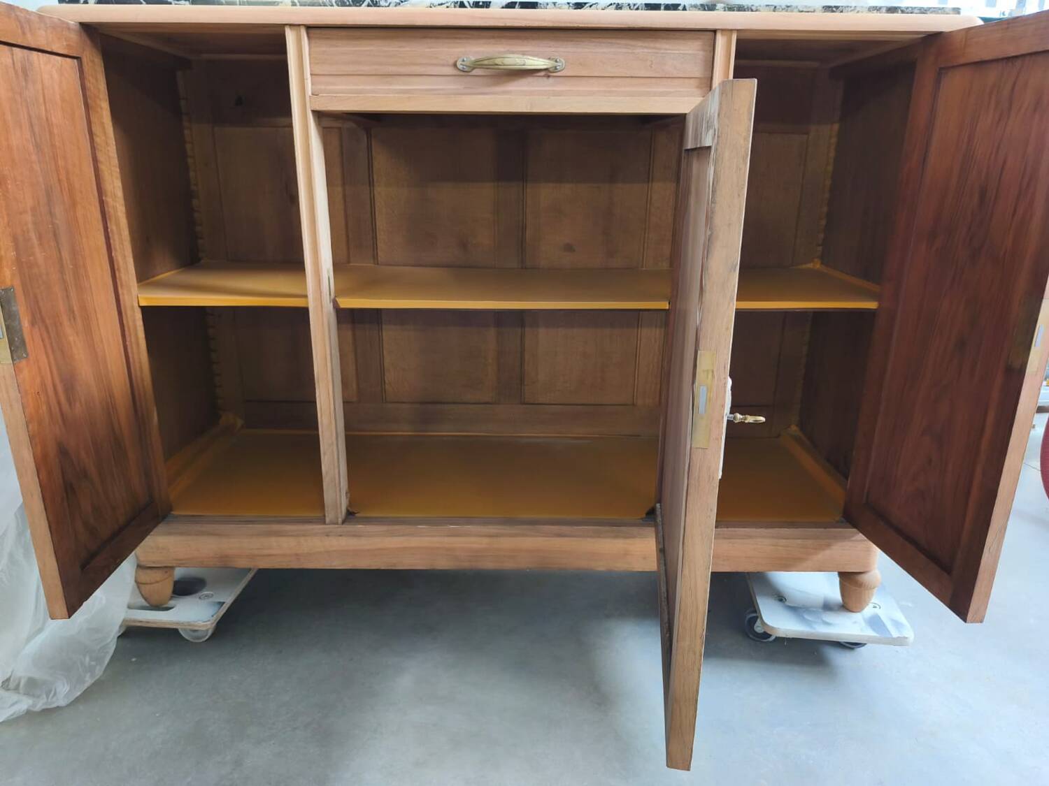 Very buffet art nouveau 1930