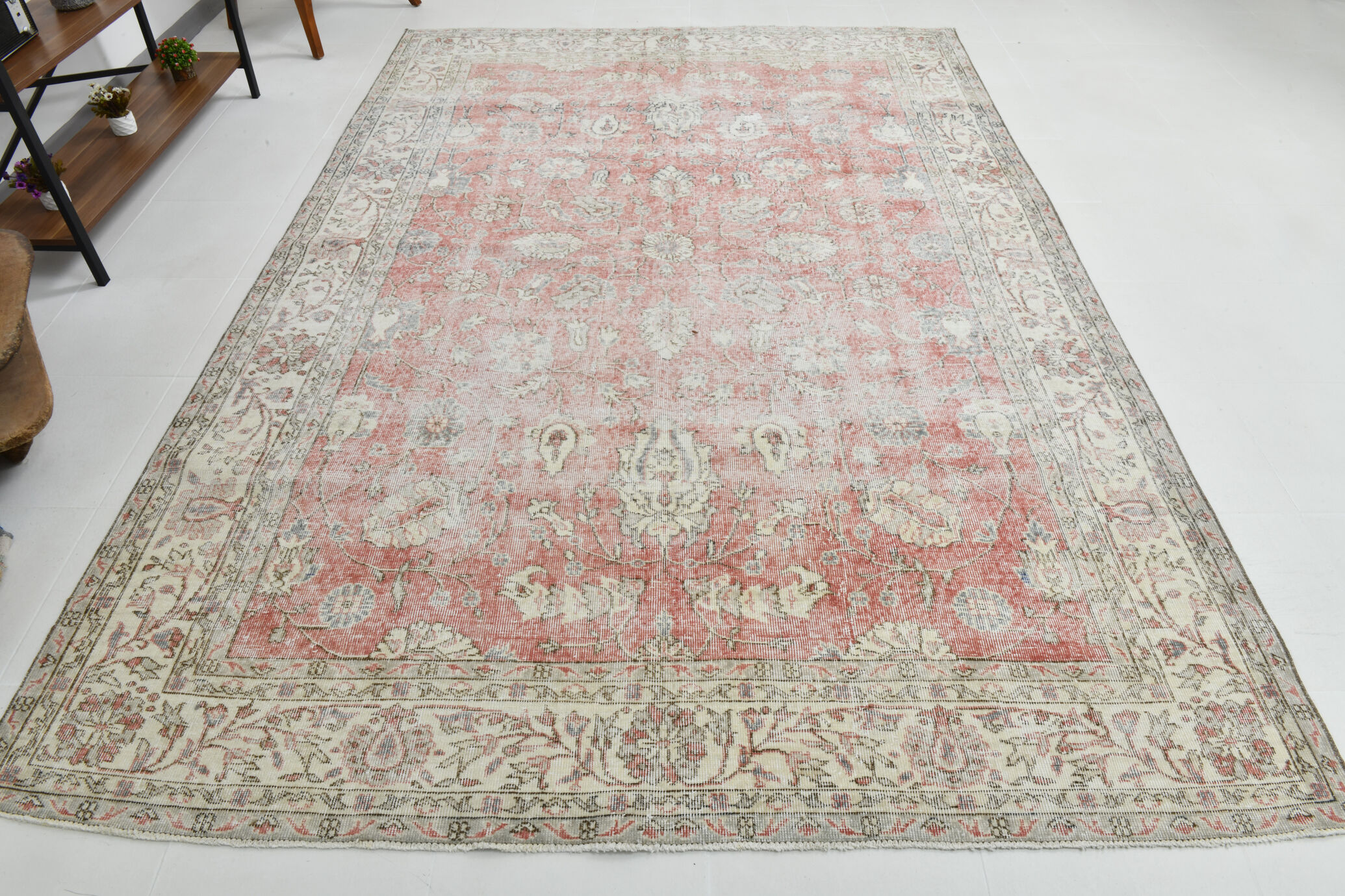 Farmhouse floral vintage area rug 322x219cm
