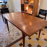 Scandinavian table