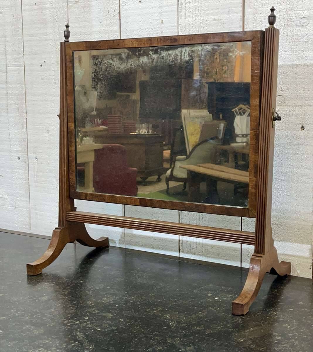 English mahogany dressing table from the late 19th century.