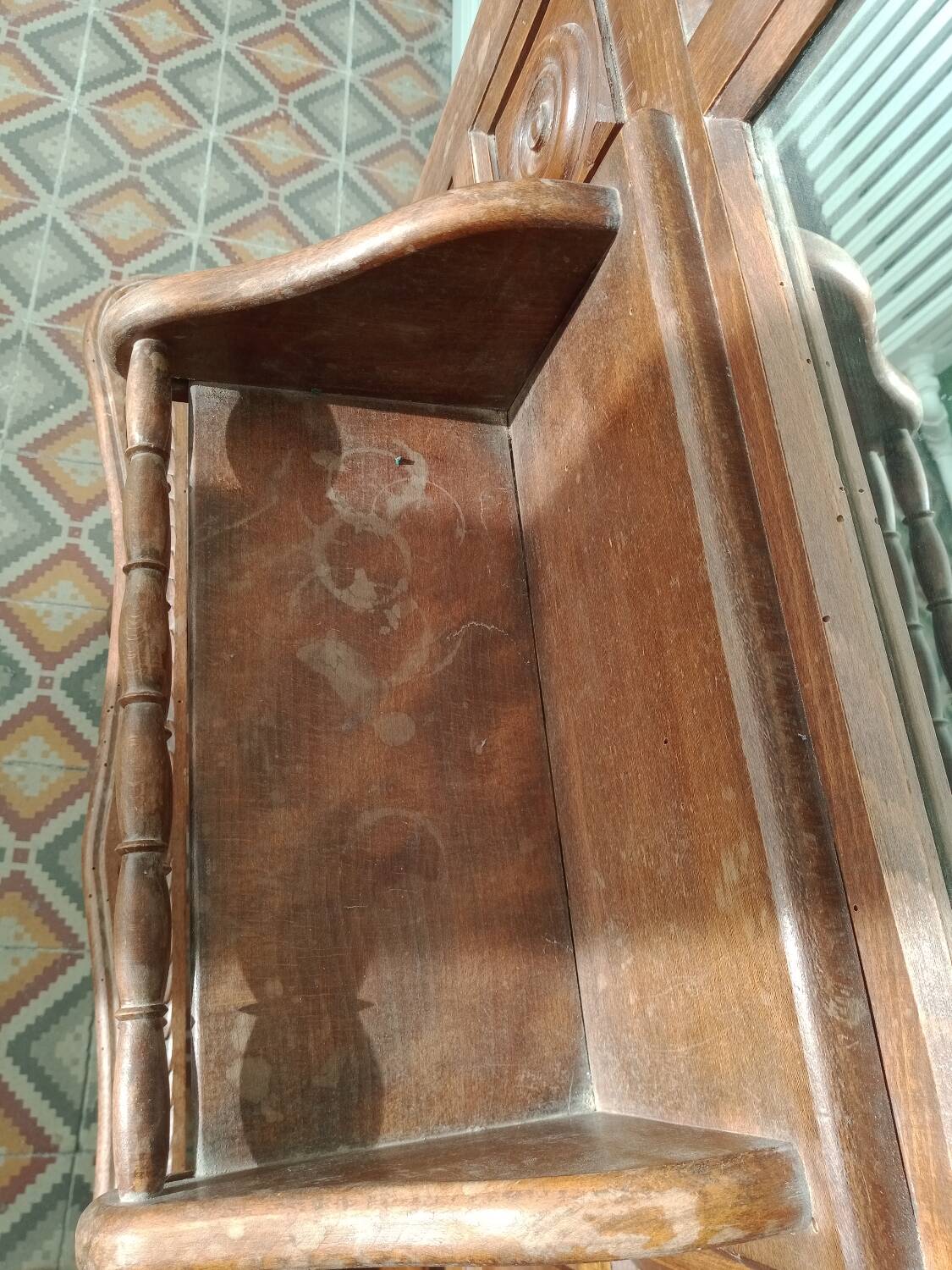 Wooden entrance locker