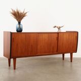 Buffet en teck, design danois, années 1970, production : Danemark