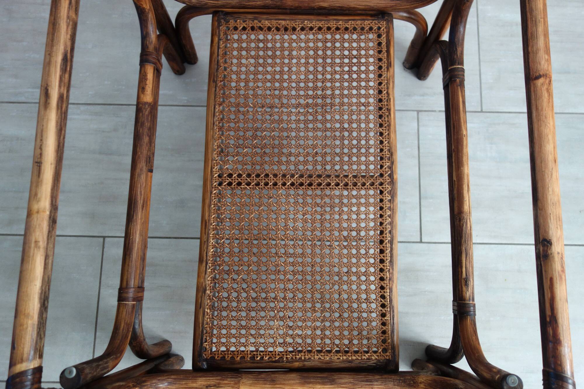 Table basse vintage bambou, rotin et cuir années 60