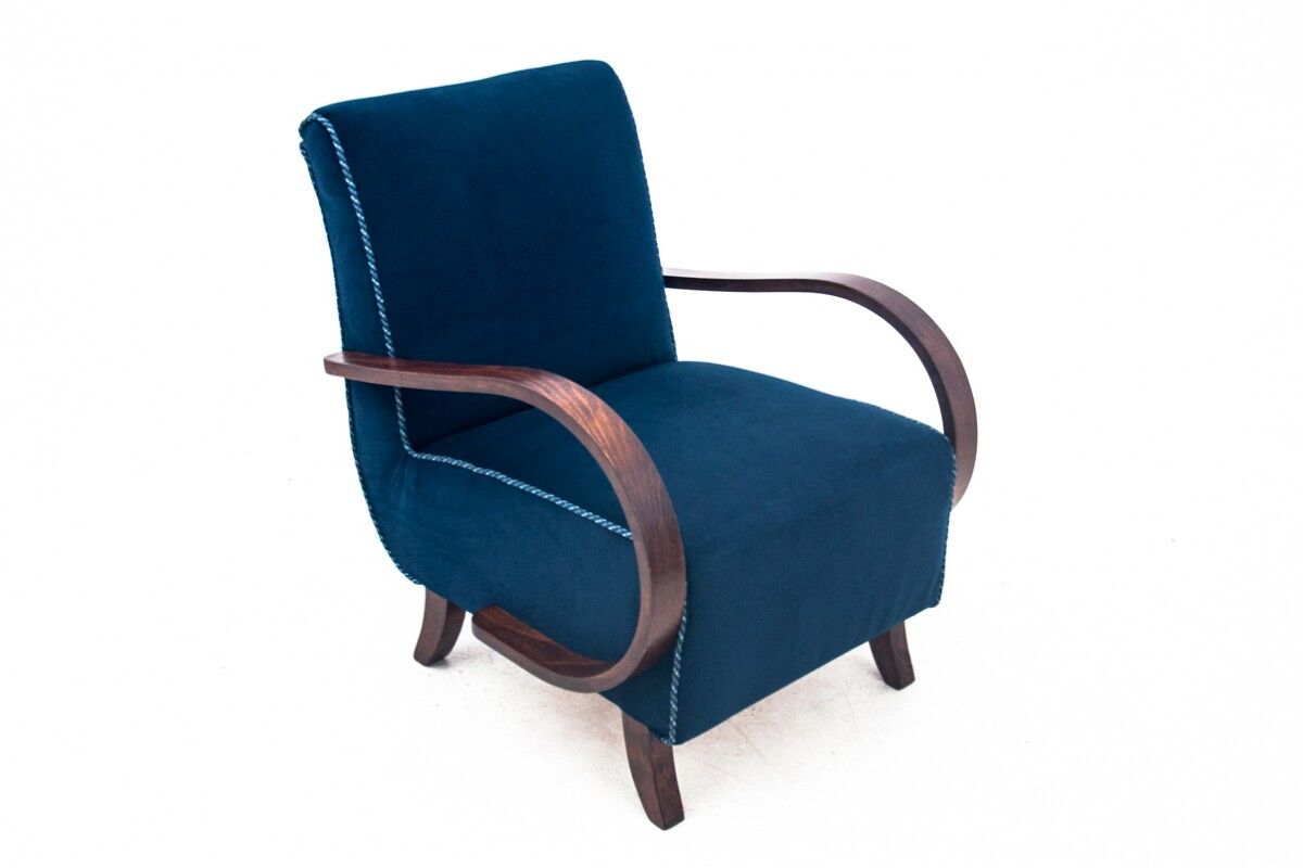 Pair of armchairs by Jindřich Halabala, 1940s