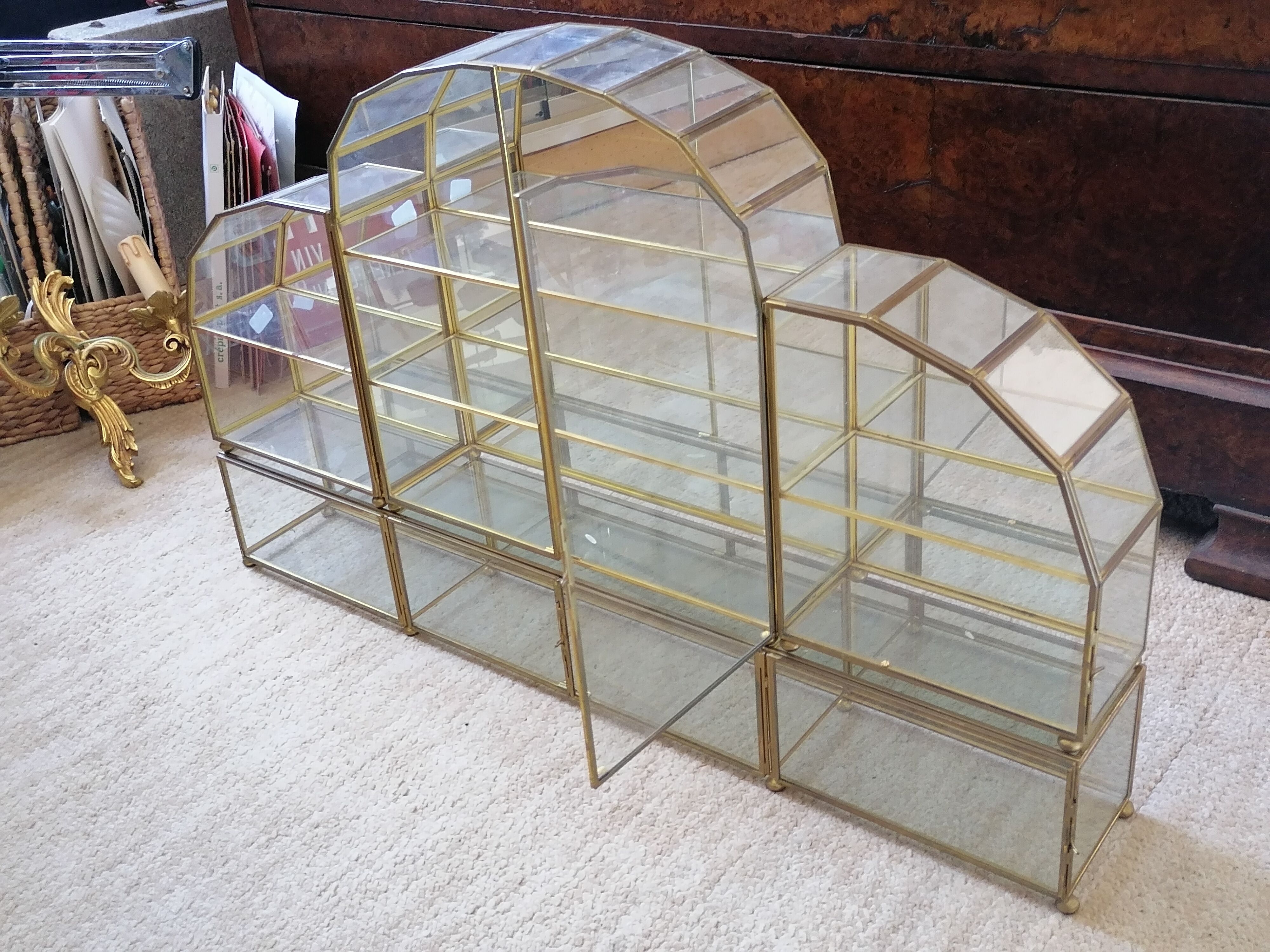 Vitrine laiton