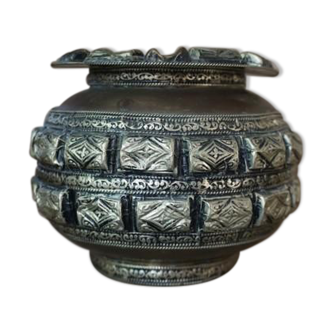 Ancient oriental ashtray