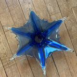 Murano glass bowl from the 1960s in perfect condition.