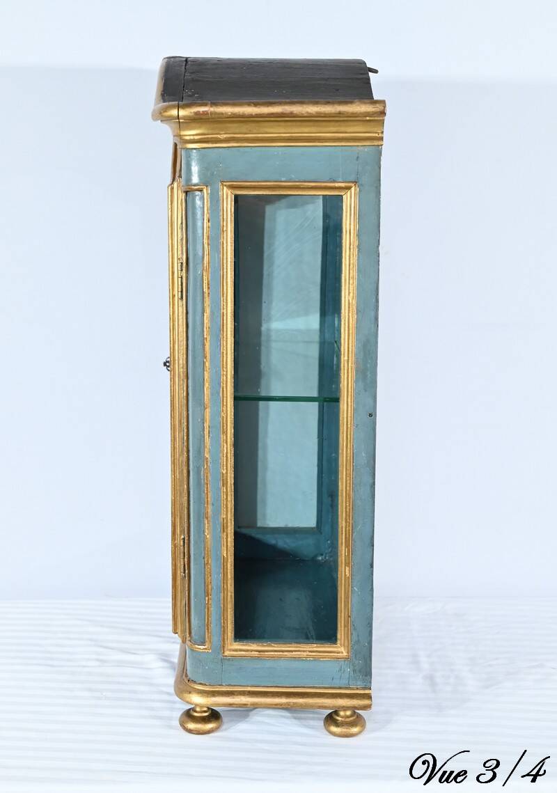 Small Showcase in Painted and Gilded Wood, Louis XV Style – Early 19th Century