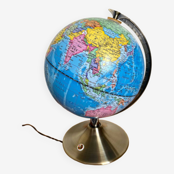 Globe terrestre vintage