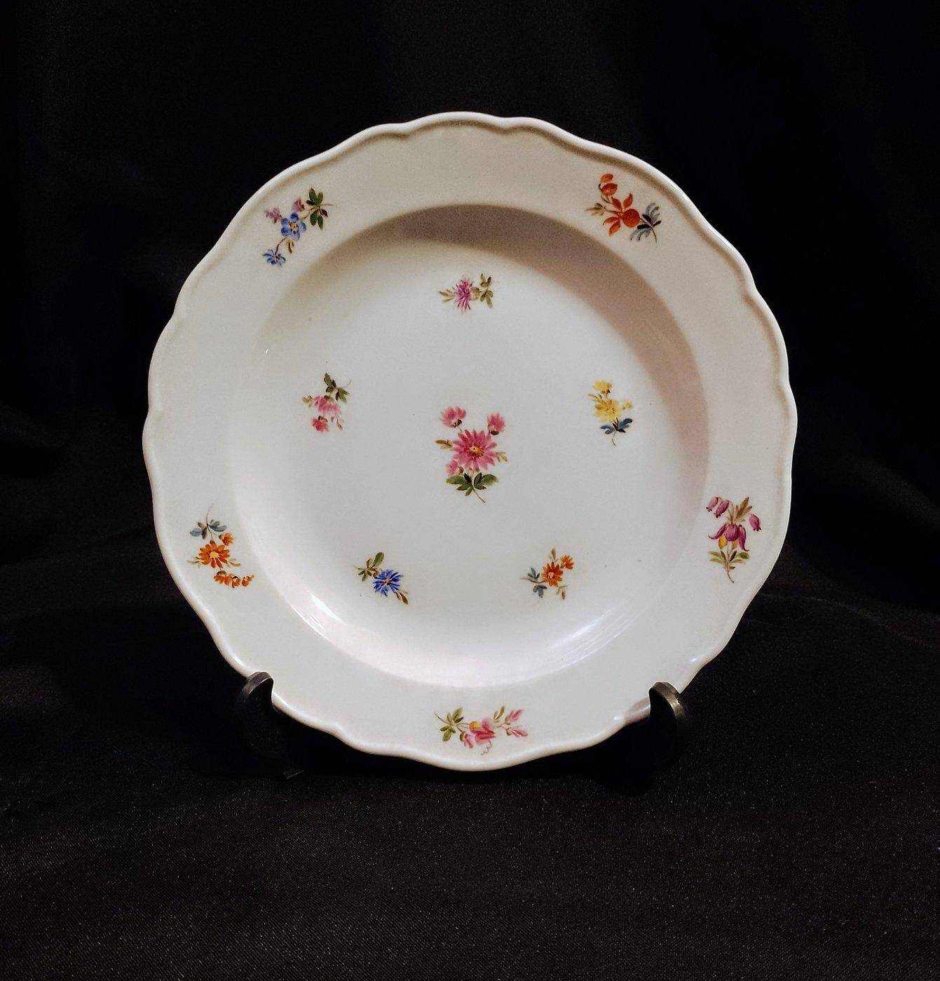 5 Antique Original Meissen Dessert Salad Breakfast Plate Scattered Flowers
