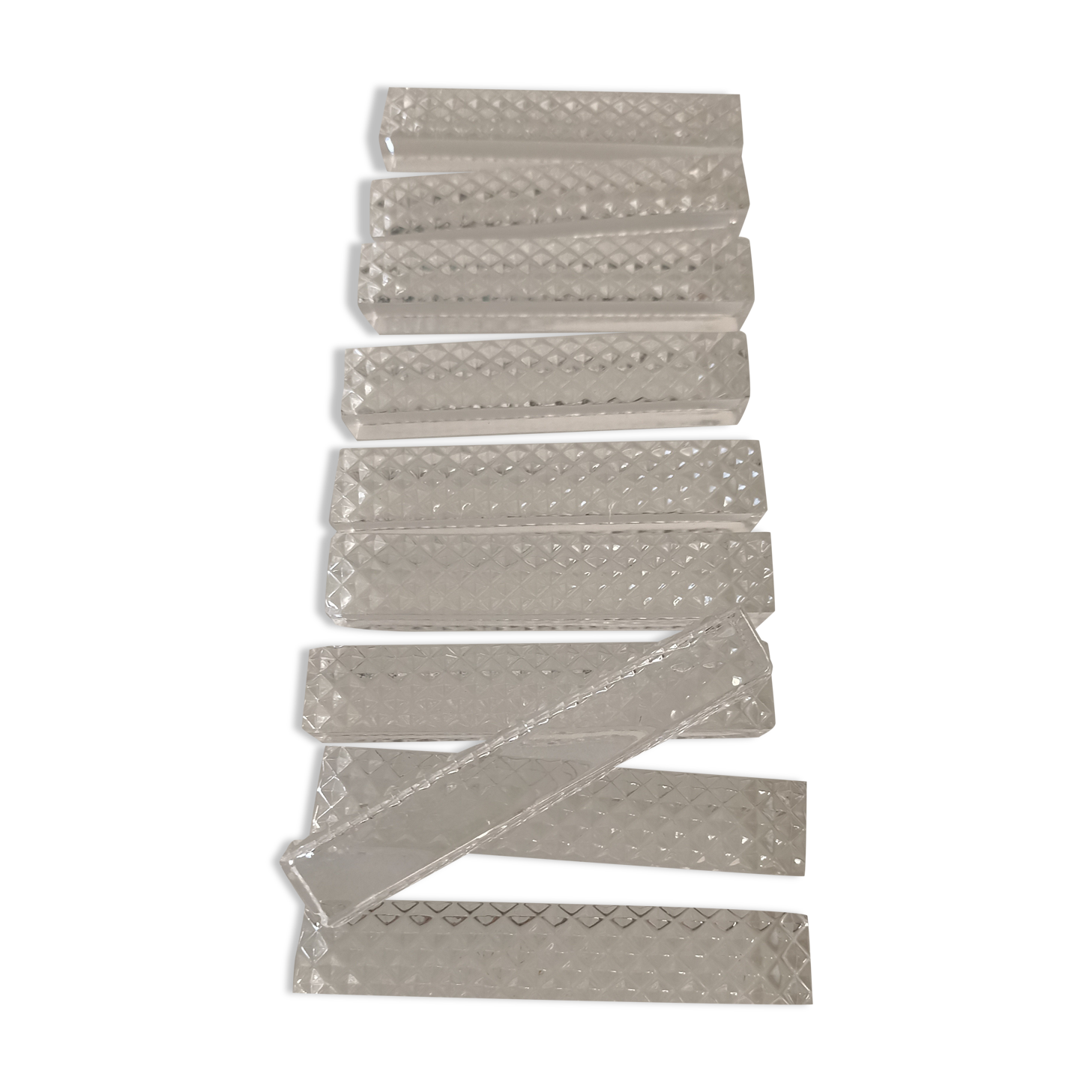 Knife holder chiseled glass