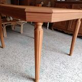 Renovated Art Deco table with 3 extensions.