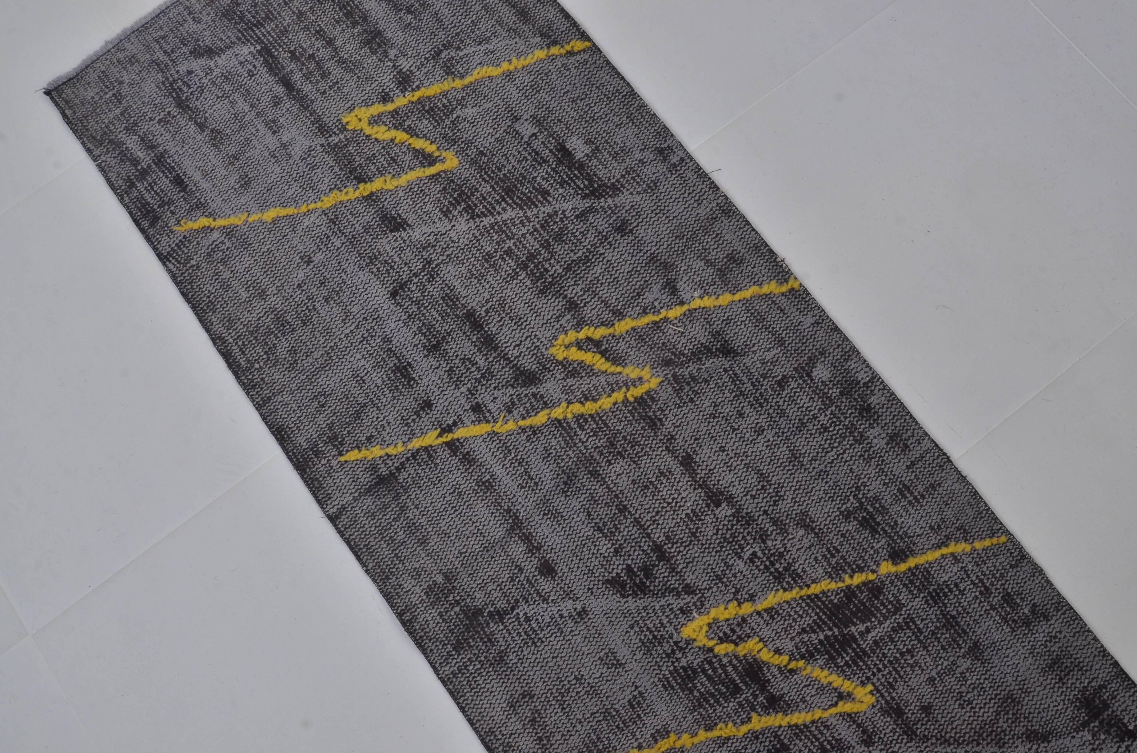 One A kinf of Vintage Pompom Runner sku 3827