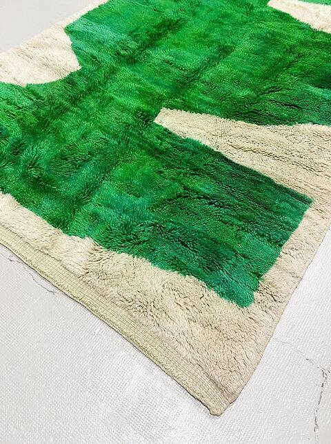 Traditional handmade mrirt rug size 150 x 250 cm