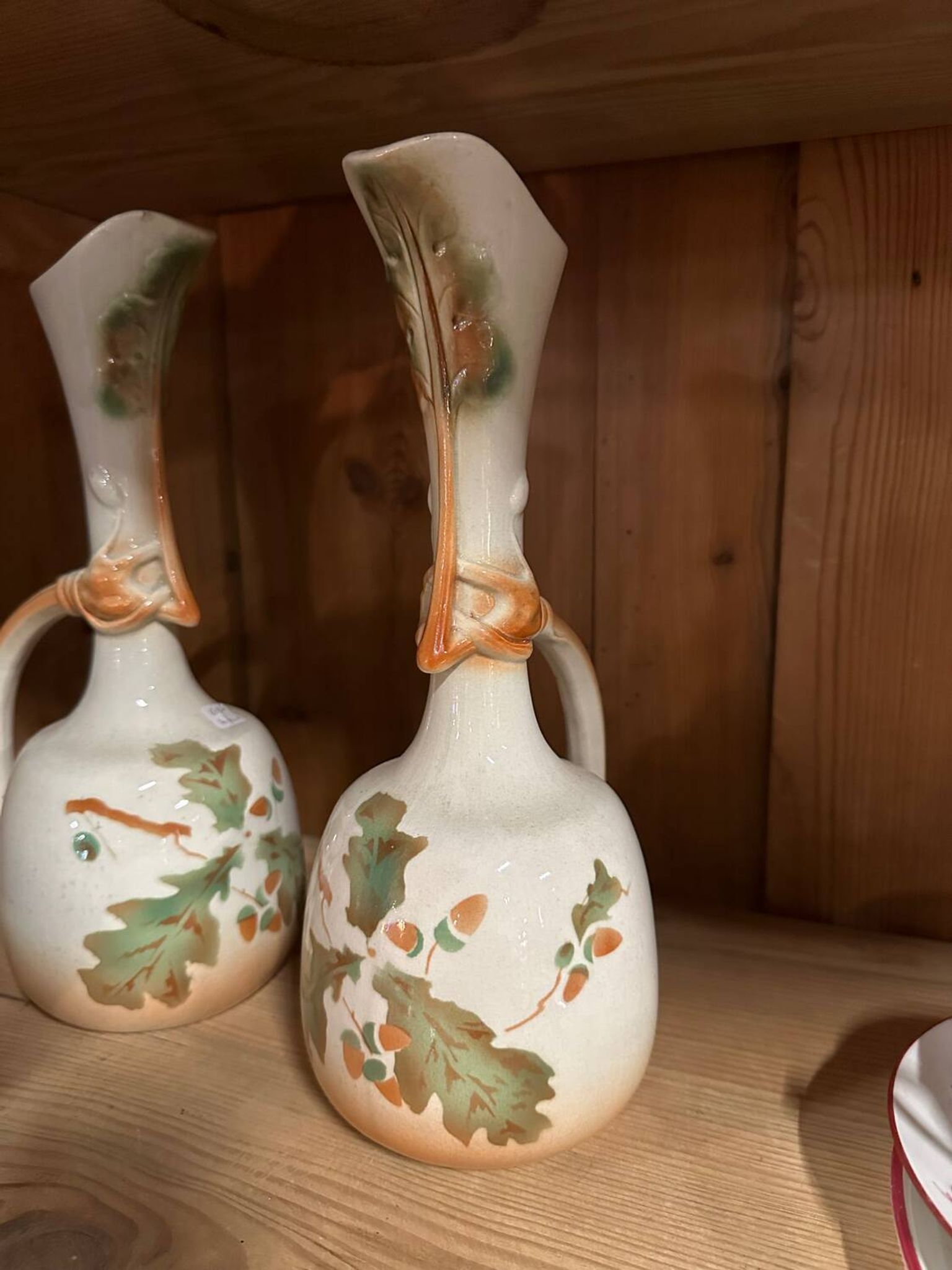 Paire de carafe en porcelaine