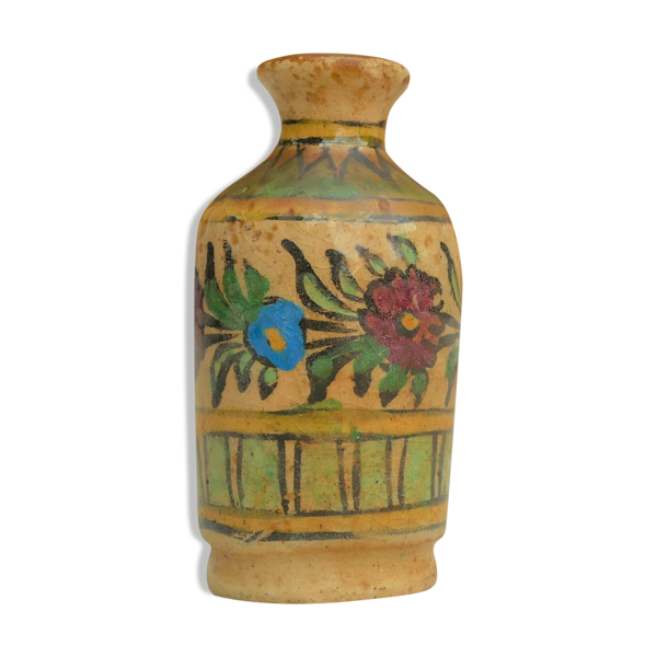 Vase en céramique ancien