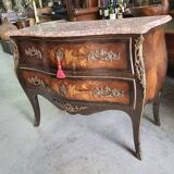 Commode sauteuse en bois de rose plateau en marbre rose