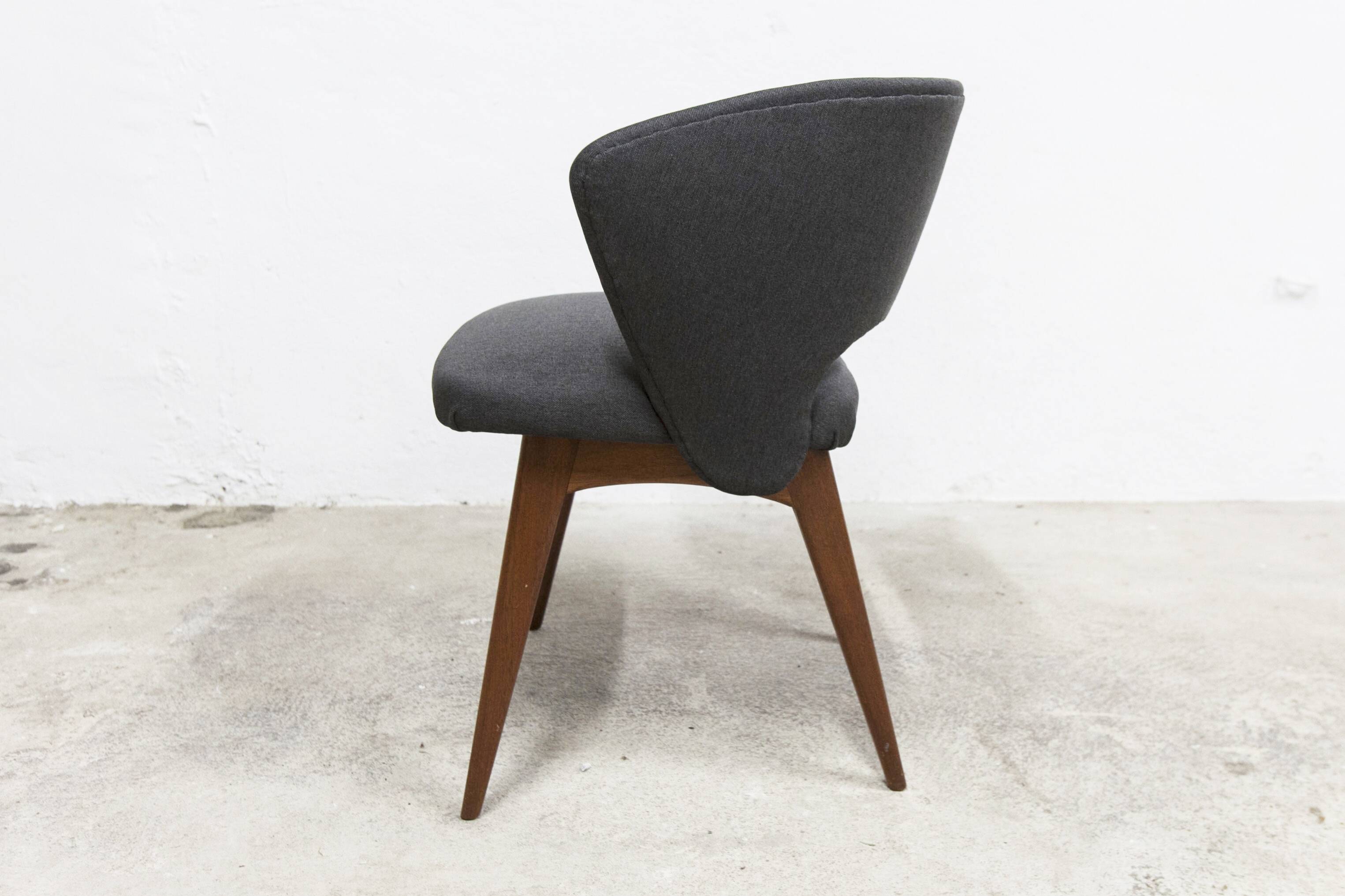 Fauteuil coquille 1958 Michel Ducaroy édition Roset restauré
