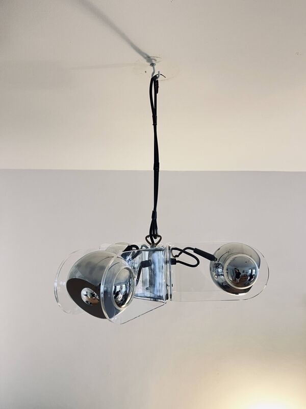 Lustre vintage en chrome et acrylique dans le style de Gino Sarfatti, années 1970.