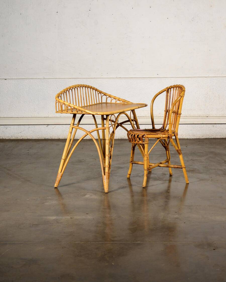 Bureau en rotin et sa chaise