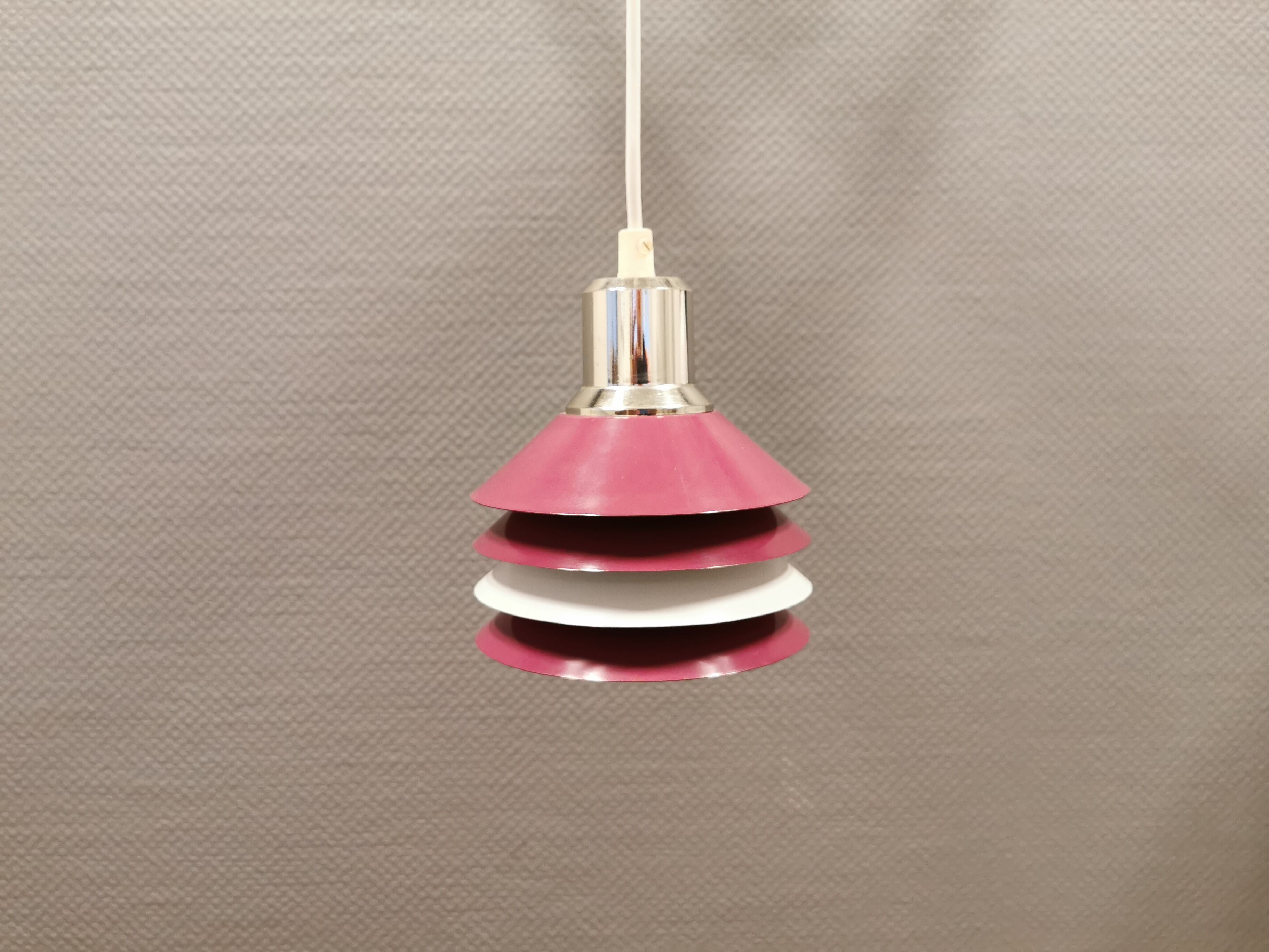 Tip-Top hanging lamp from Danish Design-Light, model Siam