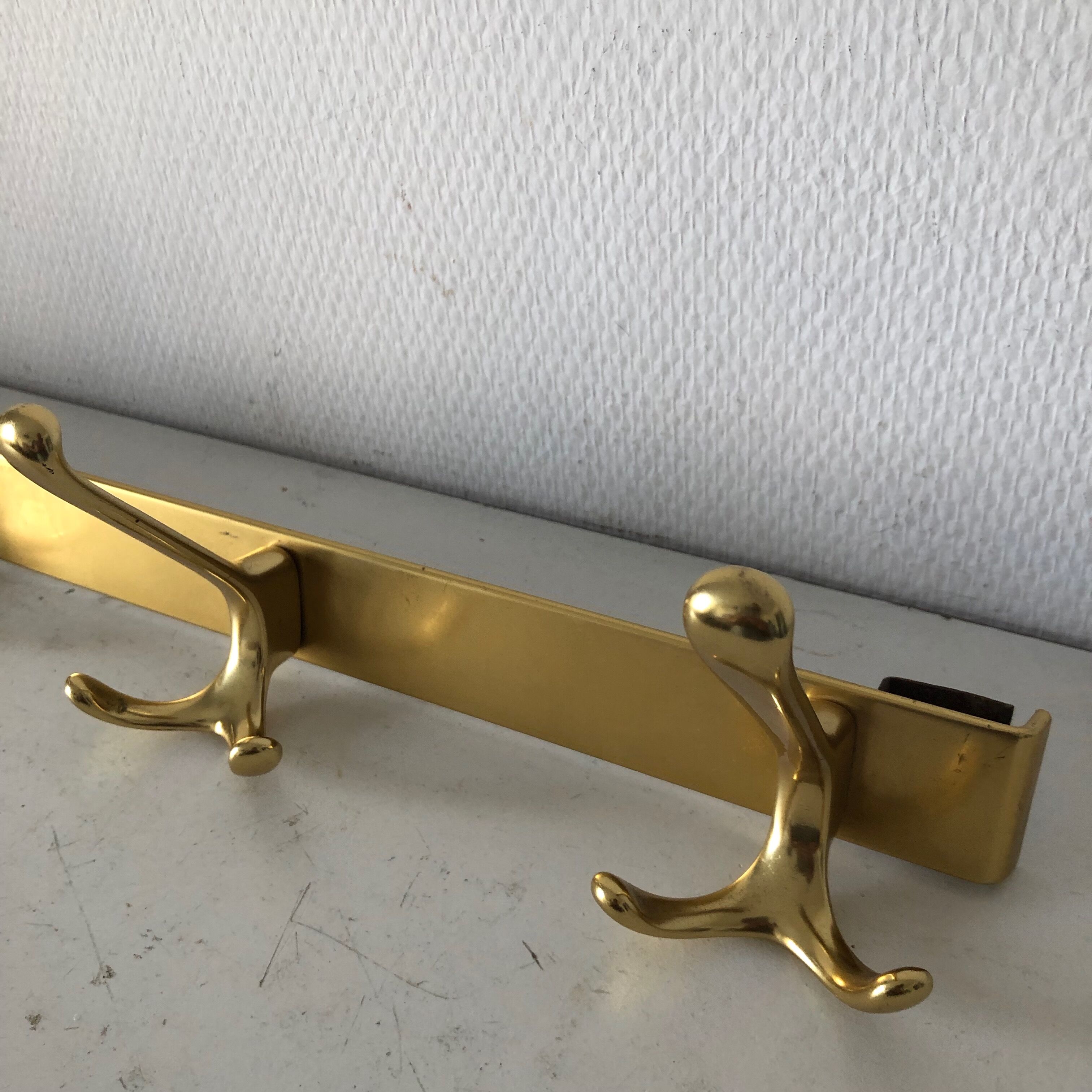 Golden coat rack 4 vintage pads 1960 55x10cm