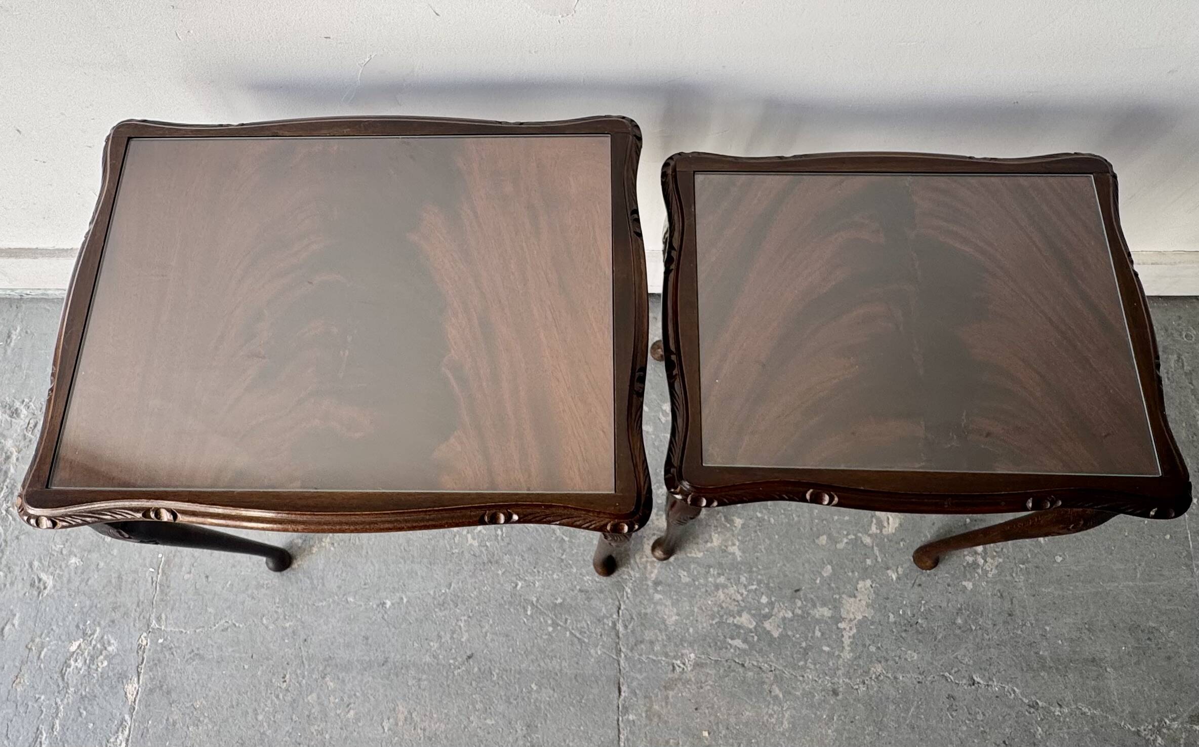 Ensemble de tables gigognes vintage