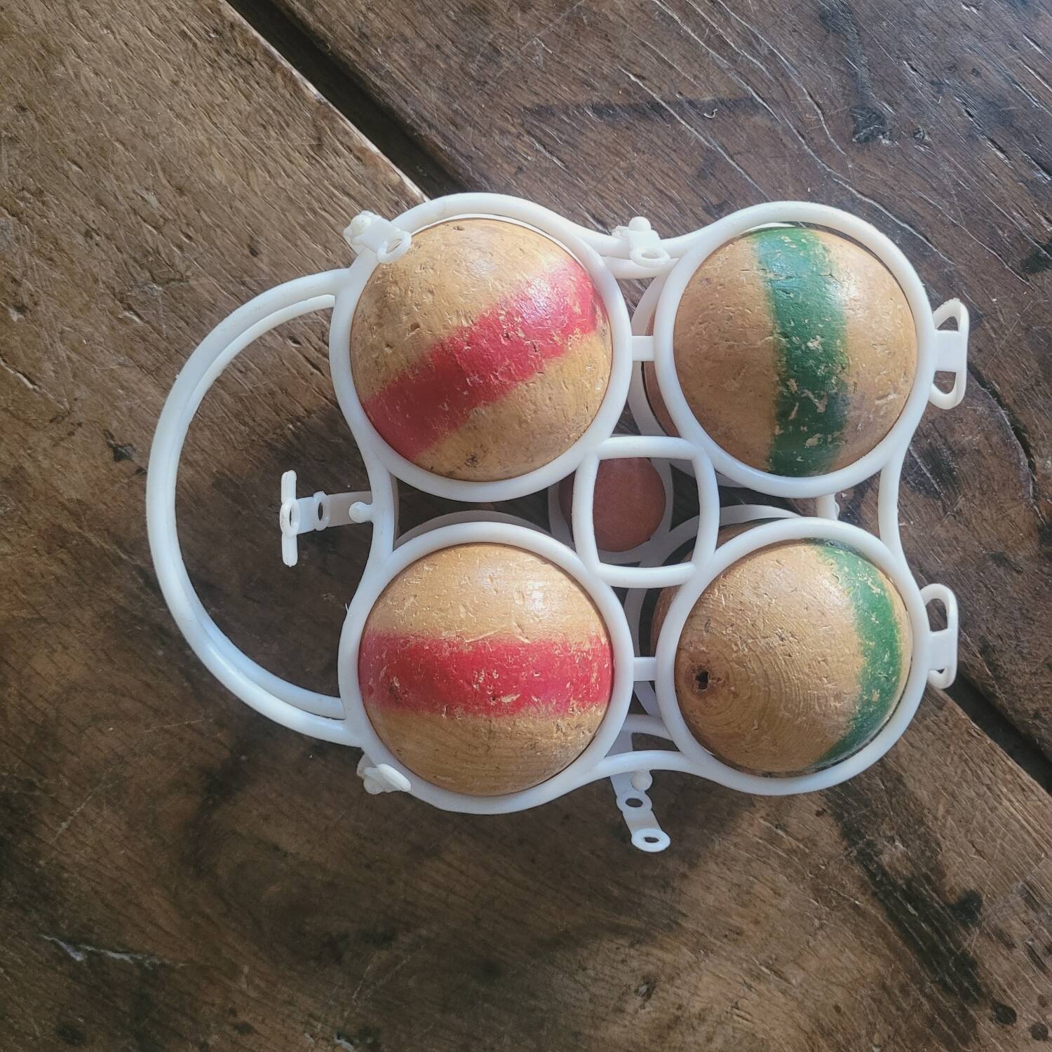 60s wooden boules game