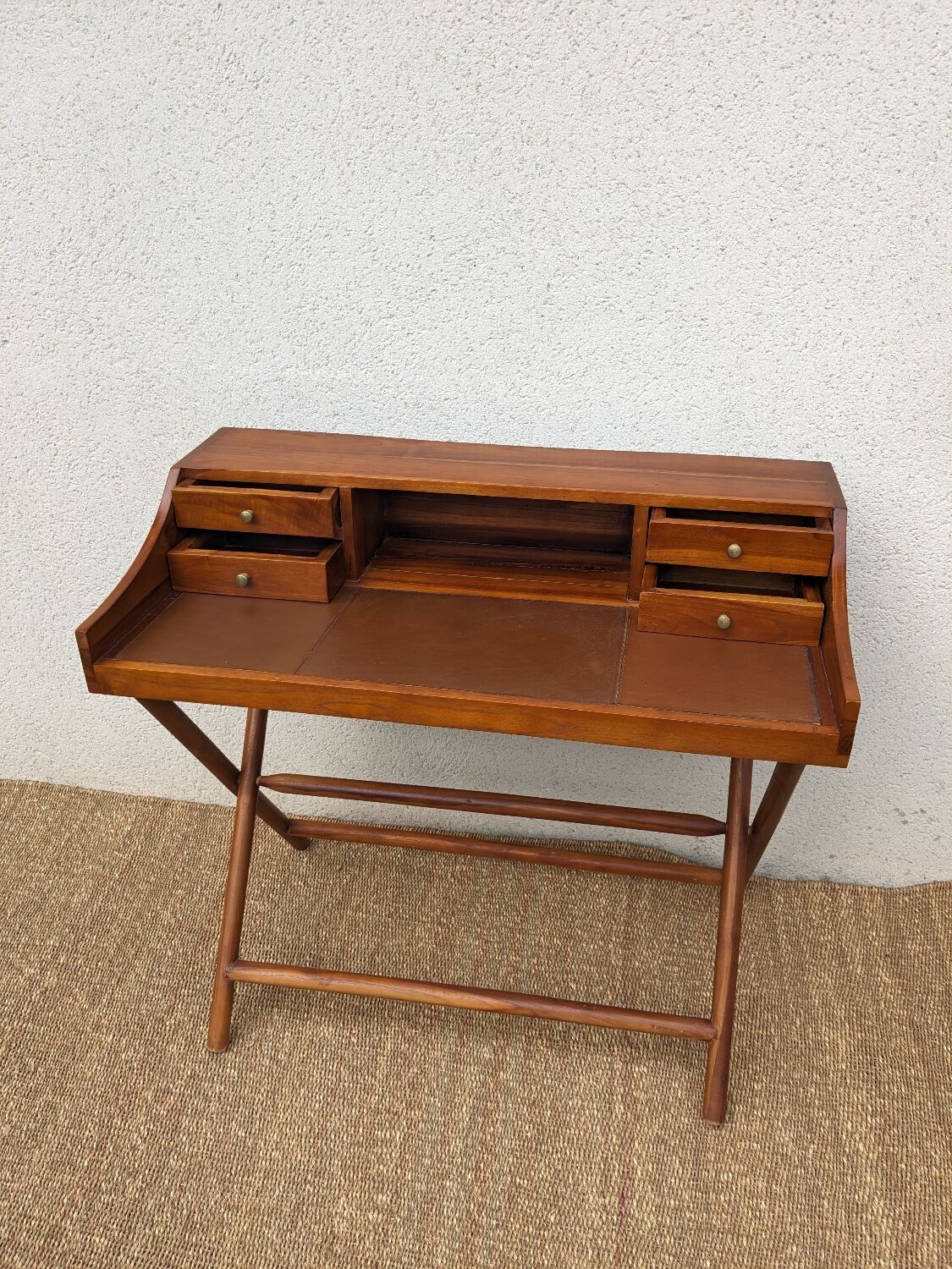 Bureau style colonial en teck massif