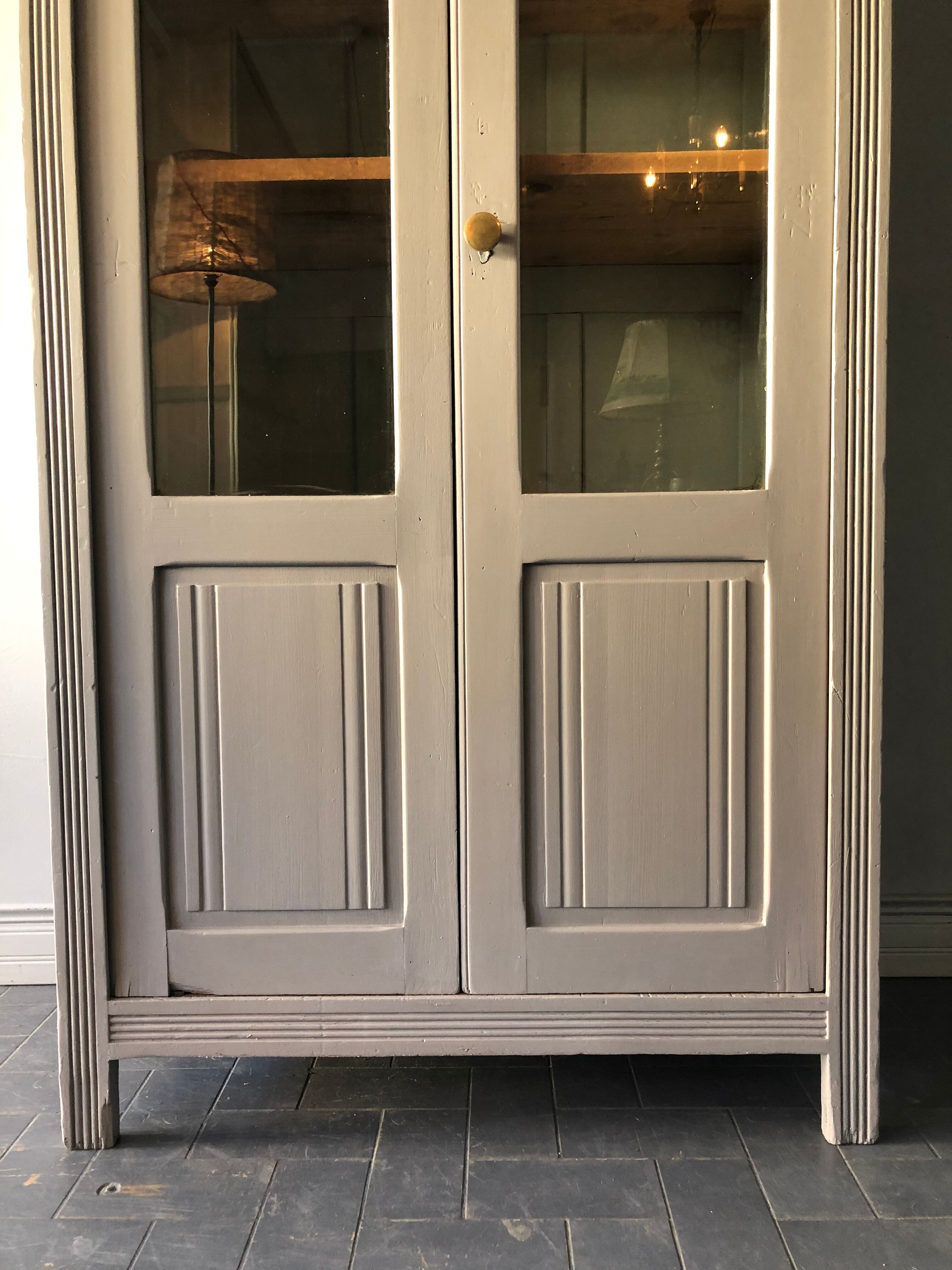 Glass-glazed Parisian wardrobe