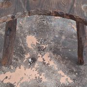 Table basse en forme de fer à cheval, sculptée à la main dans un style brutaliste, années 1960.