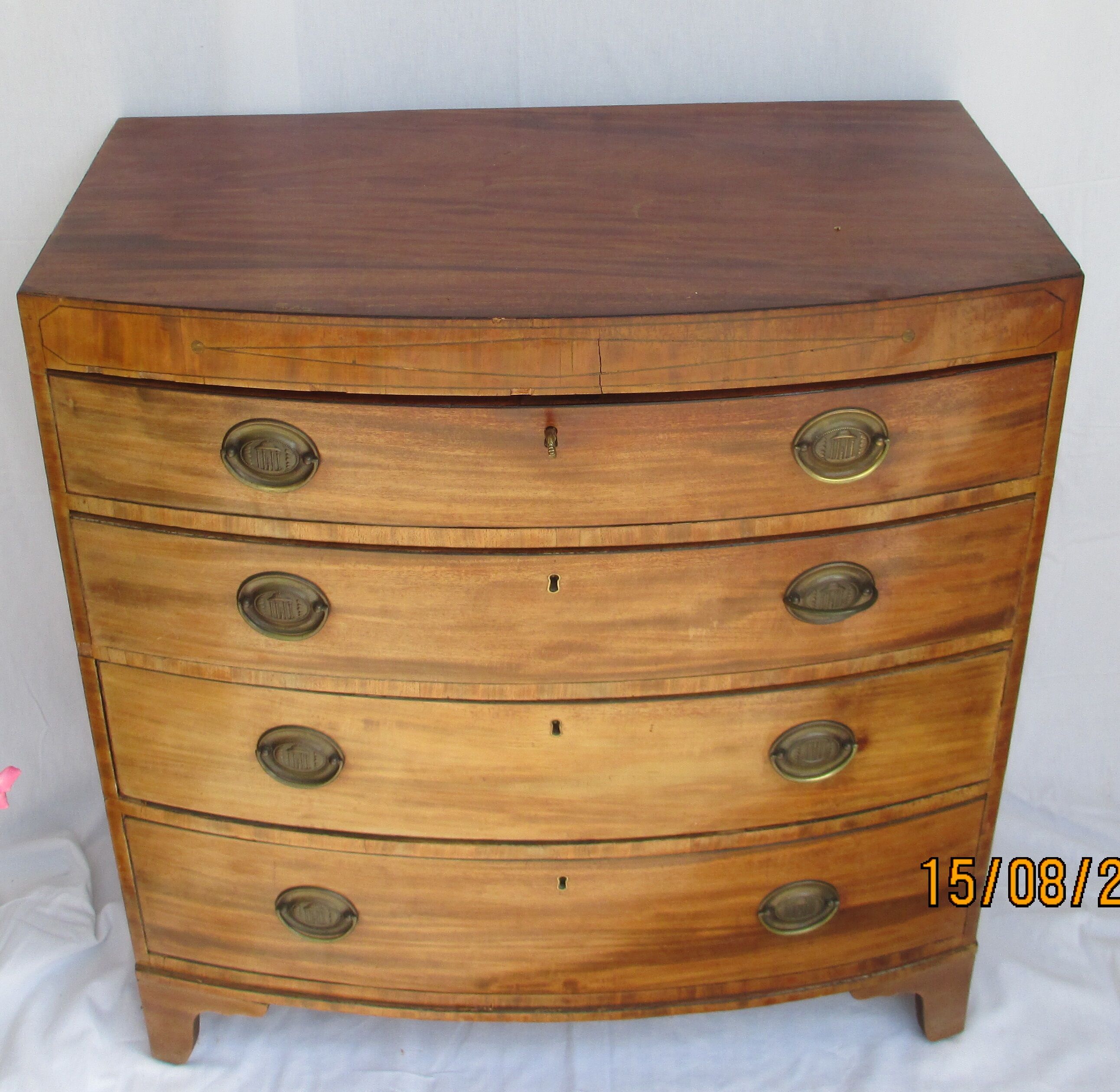 Commode ancienne 4  tiroirs