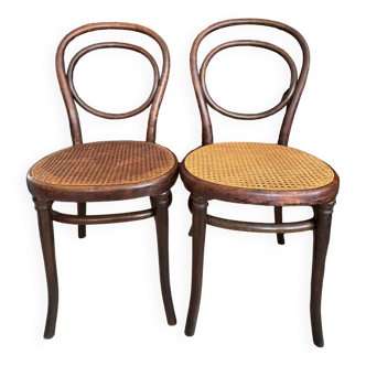 Ancienne paire de chaises bistrot Thonet N10