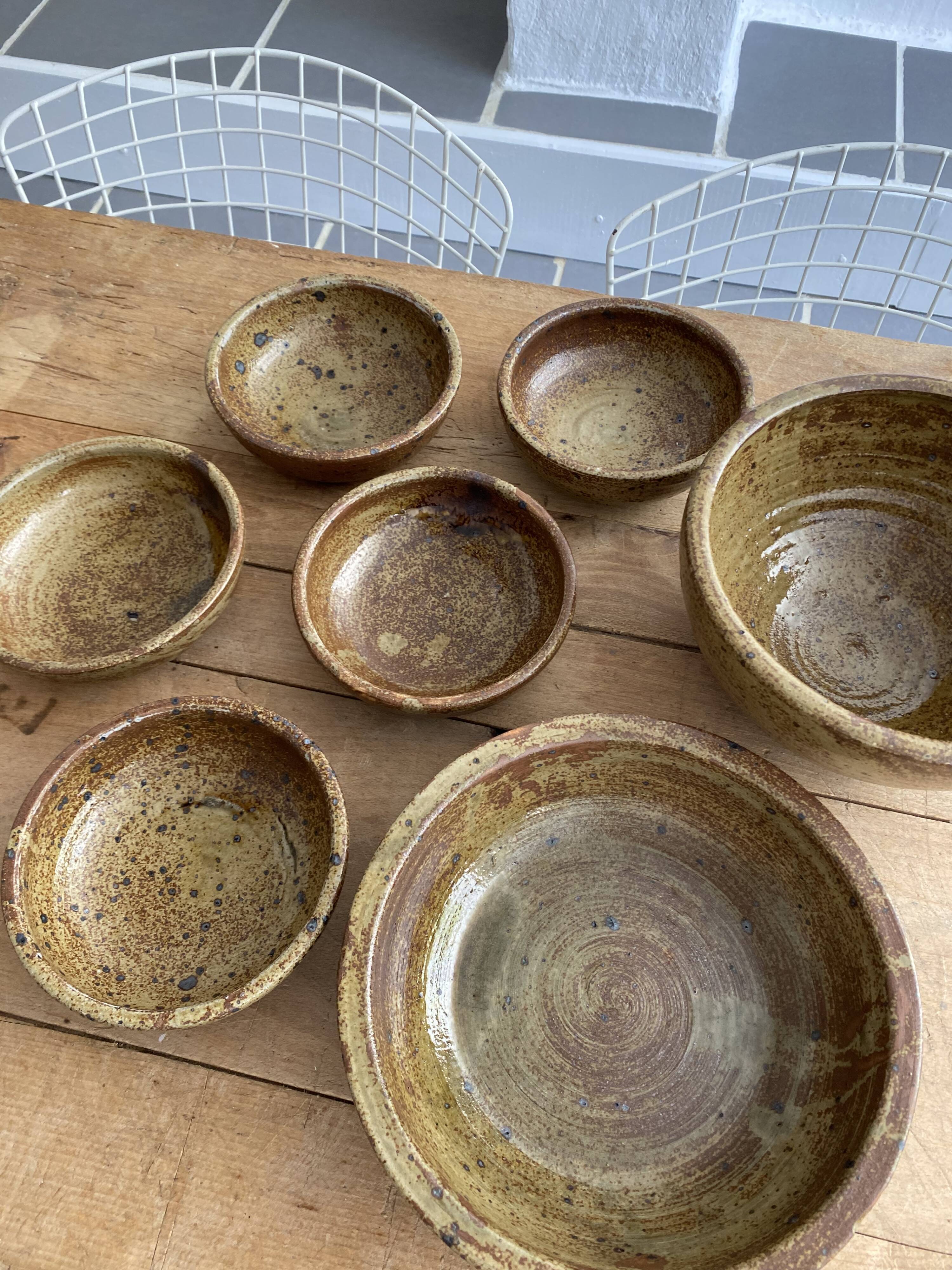 Service 7 dishes vintage sandstone