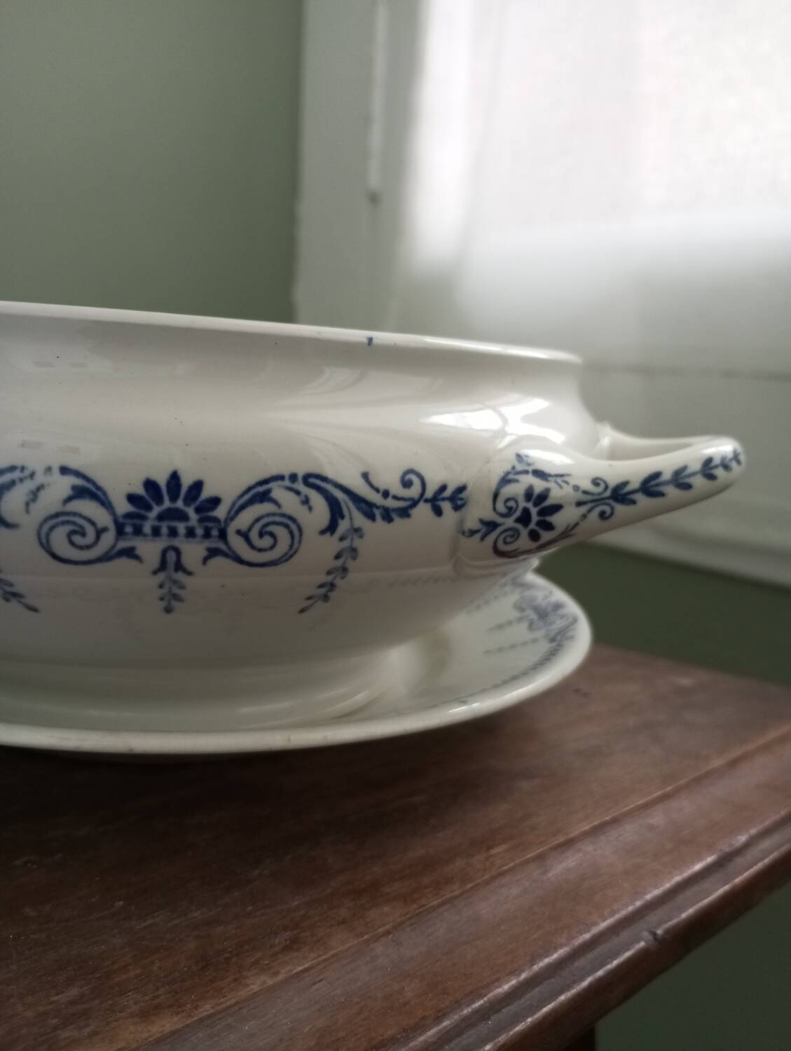 Lunéville blue tureen