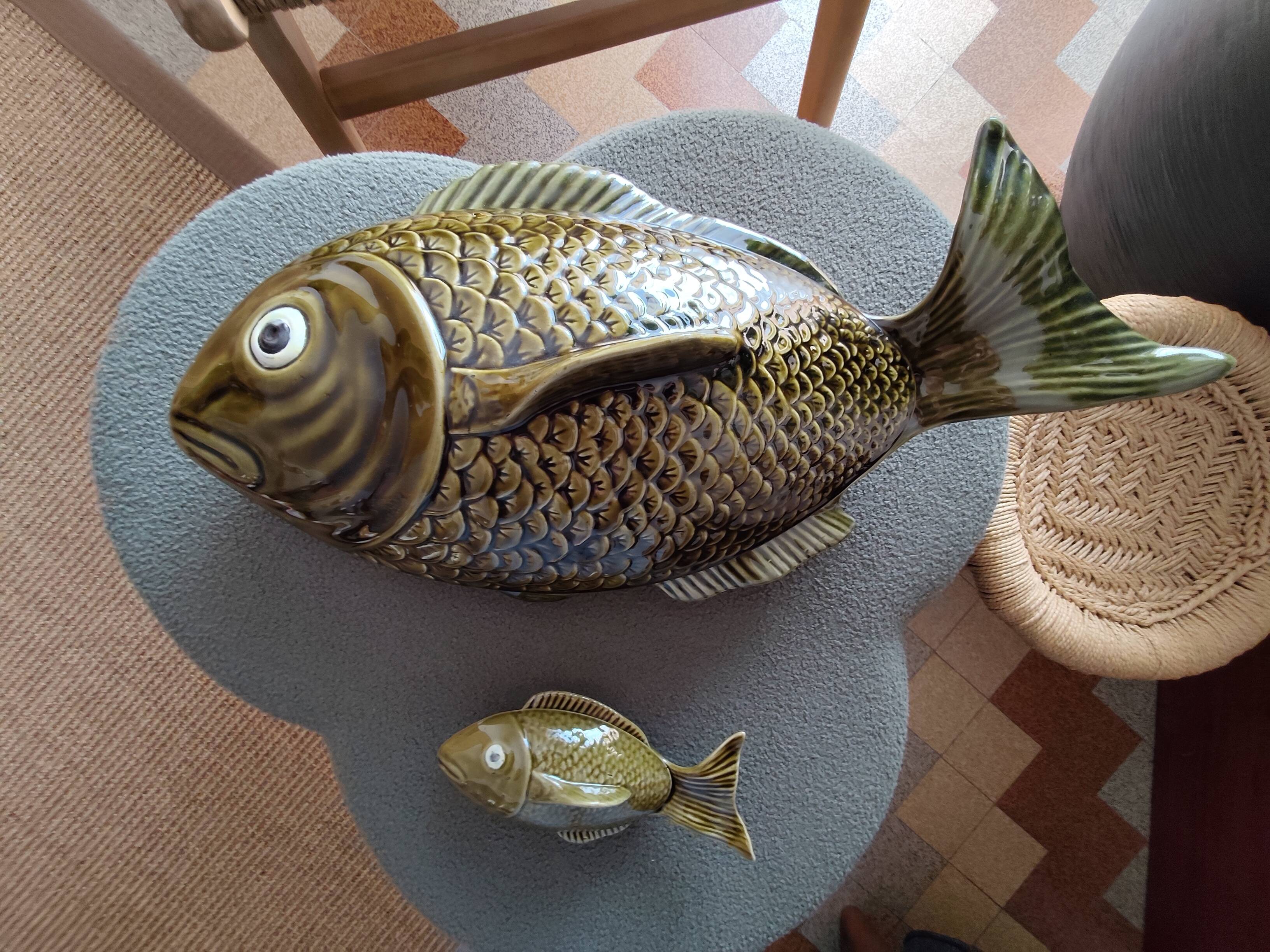 Serving dish + sauce boat